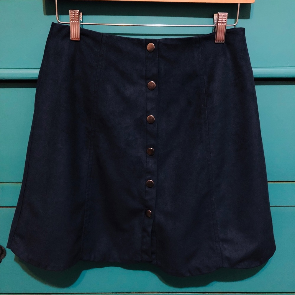 Suede scalloped bottom down skirt